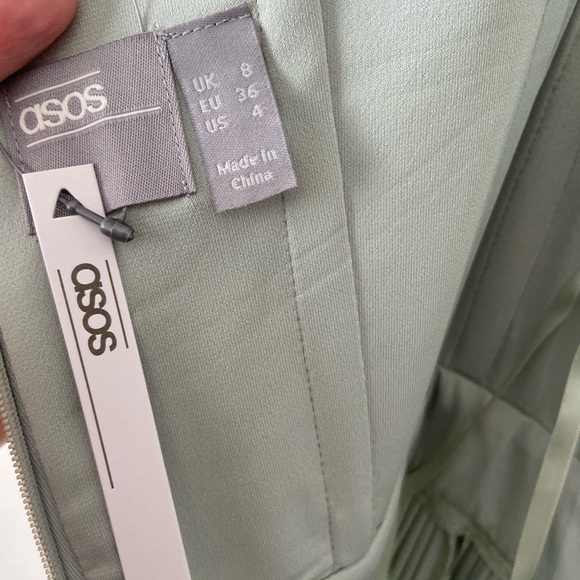 Asos premium lace and pleat Bardot maxi dress sage green NWT 4 - Picture 6 of 12